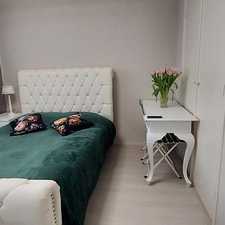 Cozy Room In Host House Near Rotterdam Масслёйс Экстерьер фото