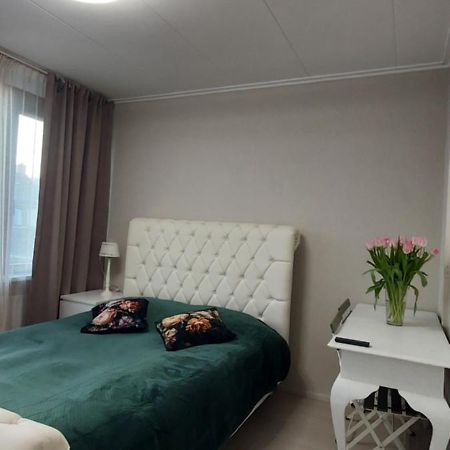 Cozy Room In Host House Near Rotterdam Масслёйс Экстерьер фото